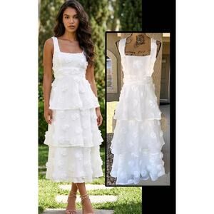 Lulus White Sleeveless Tiered Exceptional Entrance Rosette Midi Dress Size L